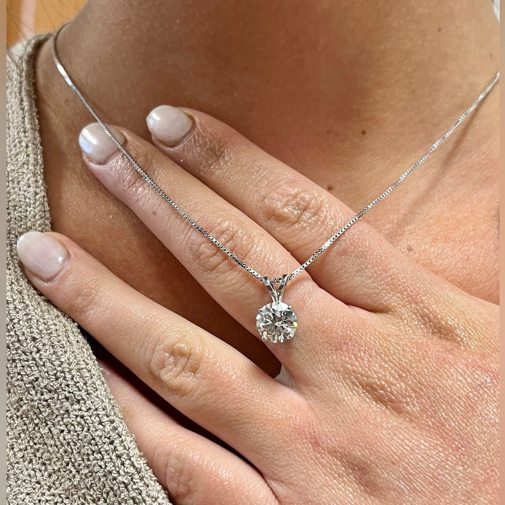 COPY - 2 Ct Round Cut VVS1/D Certified Moissanite Solitaire Pendant 18" Box Nec…